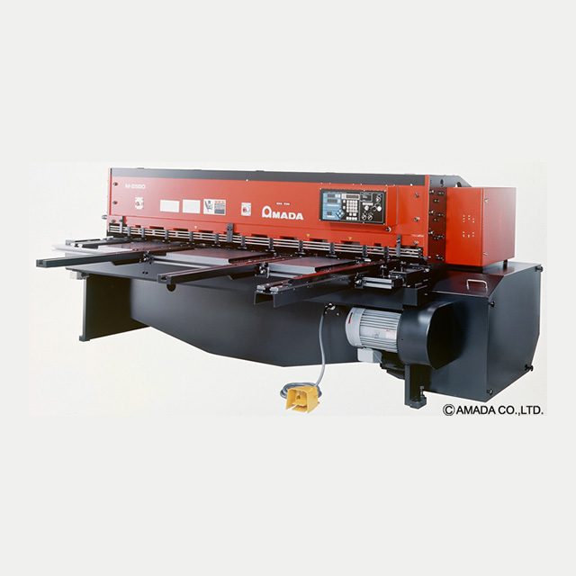 AMADA M-2560